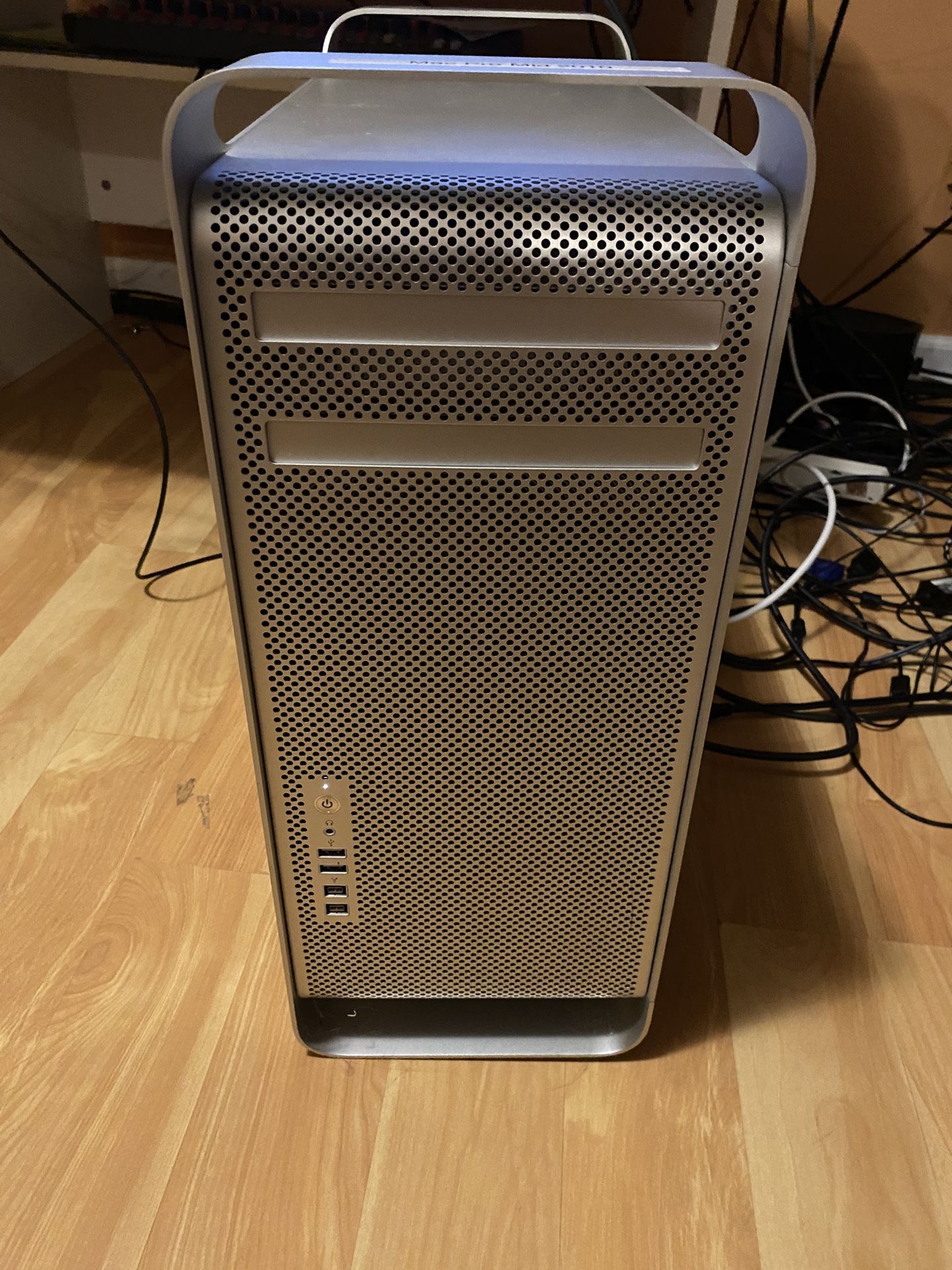 Mac Pro Mid 2010