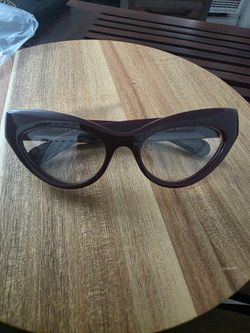 GUCCI GG1295O CAT-EYE  EYEGLASSES FEATURE A BOLD, EXTREME CAT-EYE  #1016