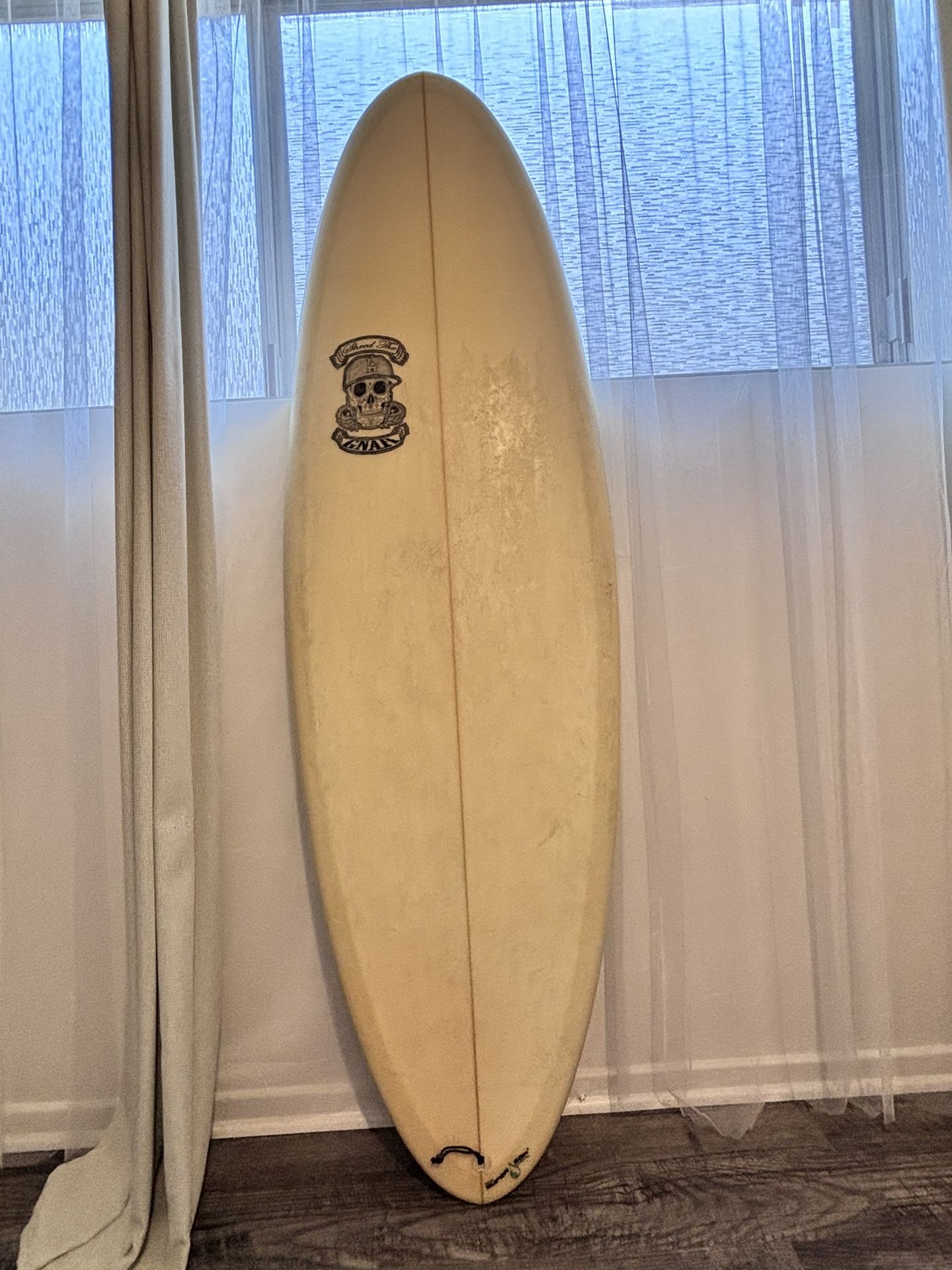 Shred The Gnar 6’0 Surfboard