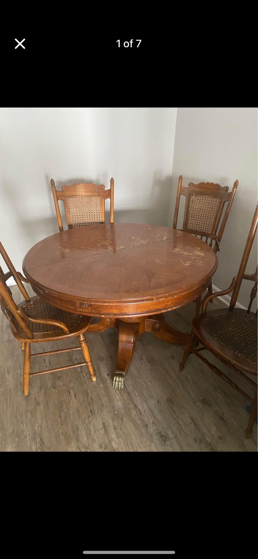 Antique solid oak claws table with chairs