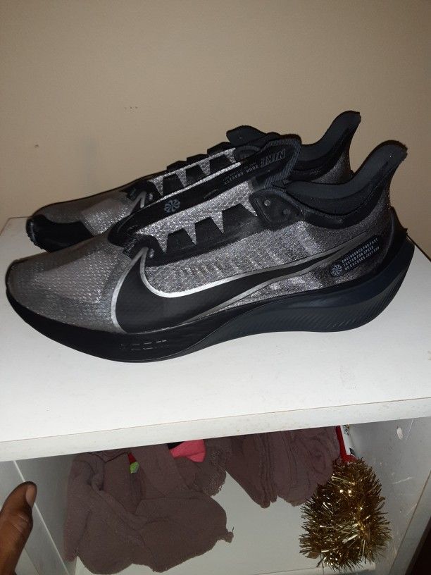 Nike Men's Size 12