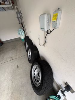 Chevy Colorado wt wheels and tires