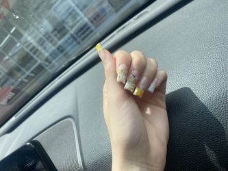 Nails & Toe Deals