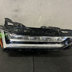 2021-2022-2023-2024 ACURA TLX RIGHT HEADLIGHT OEM USED