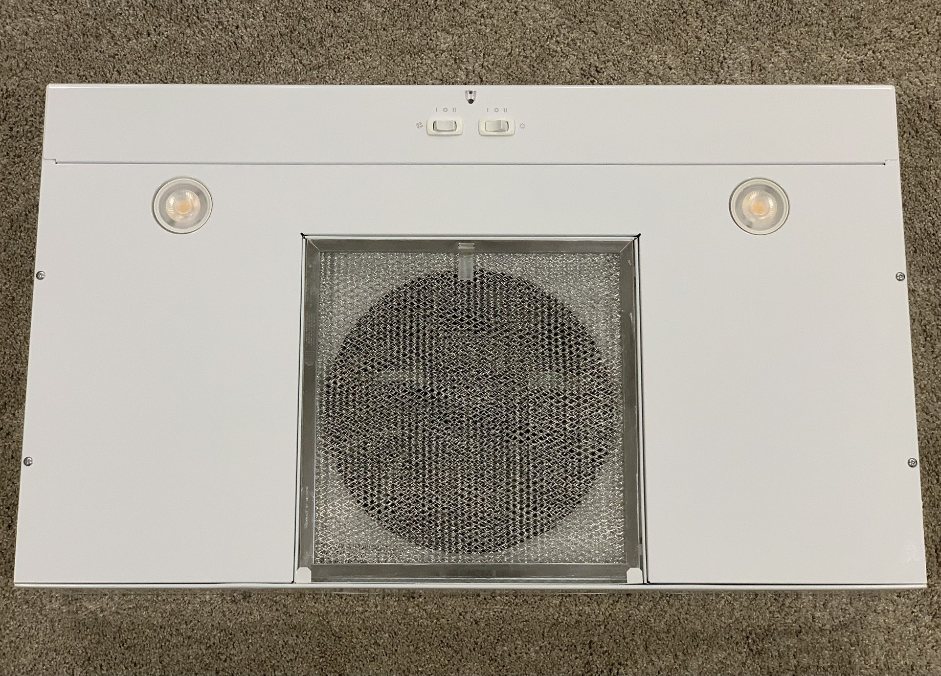 BROAN 30-in Convertible White Under Cabinet Range Hood