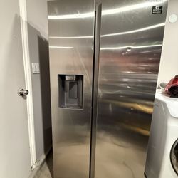 Samsung Refrigerator 