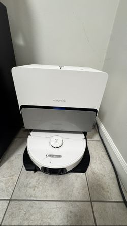 Moving Sale — Roborock S8 Max Ultra Robot Vacuum & Mop with All-in-One Dock