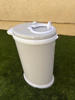 Diaper Pail / Baby Trash Can / Diaper Trash / Ubbi