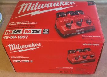Milwaukee 48-59-1807 M18 & M12 Rapid Charge Station Brand new in open box