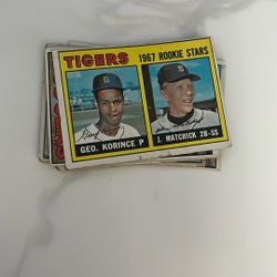 Vintage baseball card 1967 rookie stars