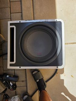 Alpine 12 inch sub and amplifier 350