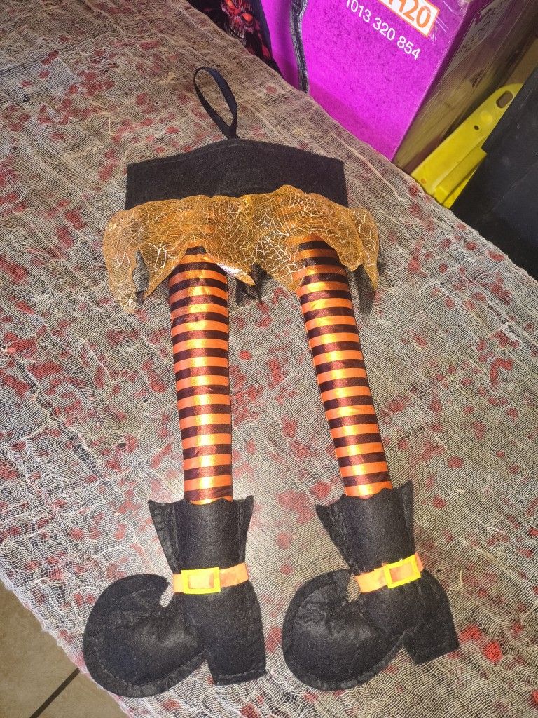 Halloween Witch Leagues