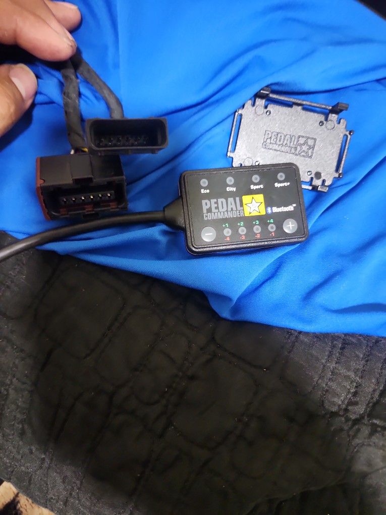 Pedal Commander Bluetooth 4 Modes