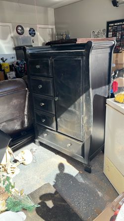 Children’s dresser