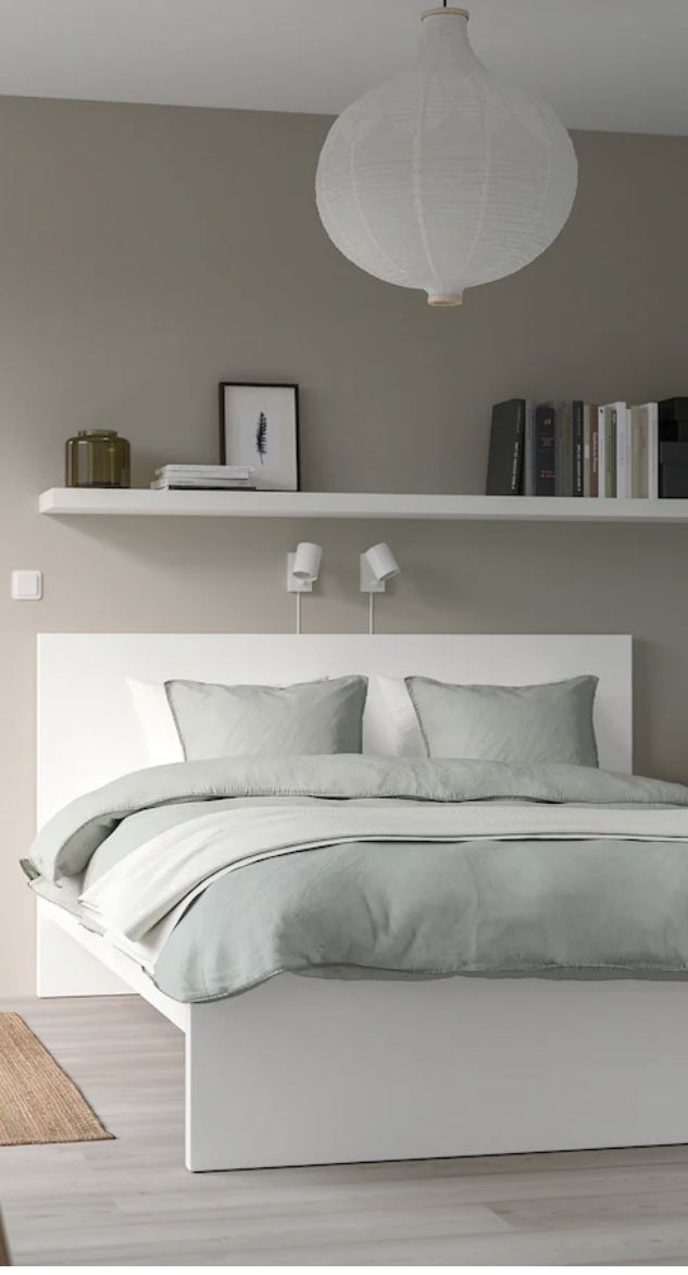 Queen Size Bed With Nightstands