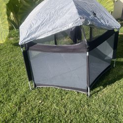 California Beach Co Baby Pen