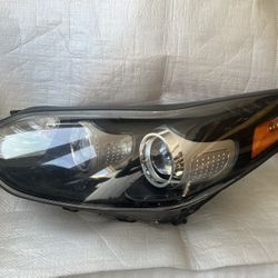 2018-22 KIA SPORTAGE Left Headlight 