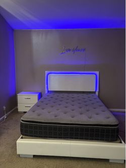 Queen LED Platform Bed Frame + 2 Matching Nightstands