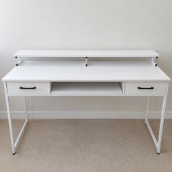 BULK MOVE OUT SALE (DESK, VANITY, OFFICE CHAIR, HAMPER, VACUUM, HANDHELD VACUUM, FABRIC ORGANIZERS, AND TOASTER, WINE RACK)