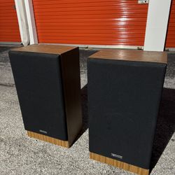 Kenwood Vintage Stereo Speakers 