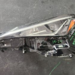 Lexus UX Hybrid UX200 UX250 Headlight Left Driver LH Side Mint Condition 2019 2020 2021 2022 2023 2024 Part $499