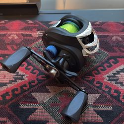 Baitcaster- Right hand- Blue/Black/Silver