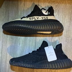 Yeezy Boost 350 V2