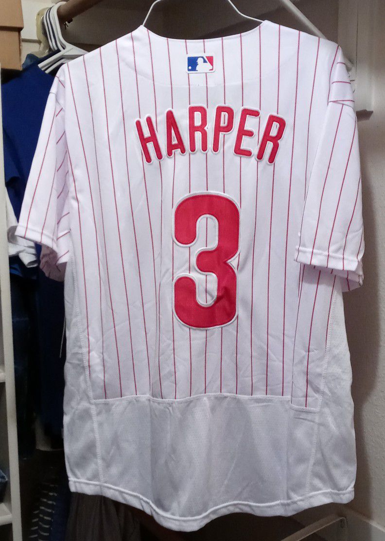 Bryce Harper Philadelphia Phillies jersey Large for Sale in Dallas, TX -  OfferUp