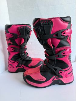 Fox Youth  Boots  Size  y4