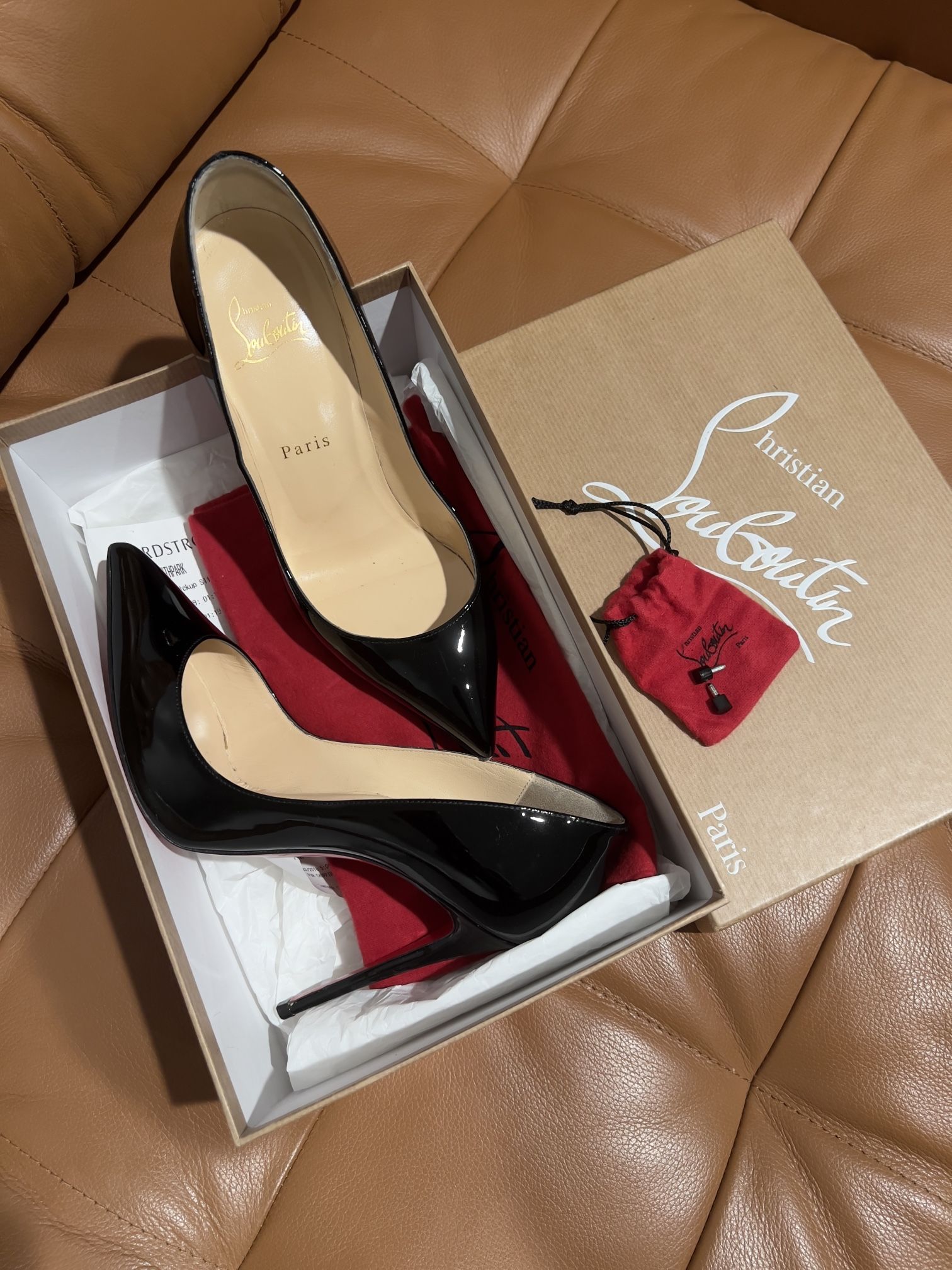 Authentic Christian Louboutin Pigalle Follies 100 patent leather size 38