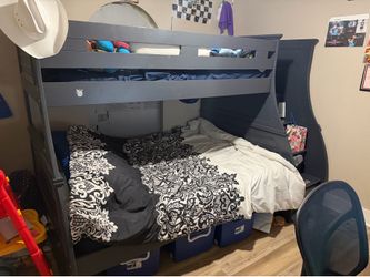 Bunk bed