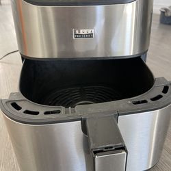 Air Fryer -Bella pro series 
