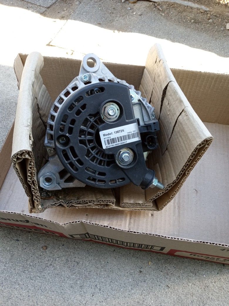 Alternator 2001-04 Jeep Cherokee  Never Used