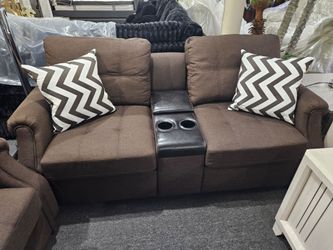 BRAND NEW BROWN LINEN LOVESEAT WITH CUP HOLDERS (73" x 33" x 36"H)