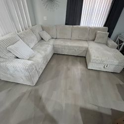 Corduroy Sleeper Sectional In Beige 👌🏻😍👌🏻😍👏🏻