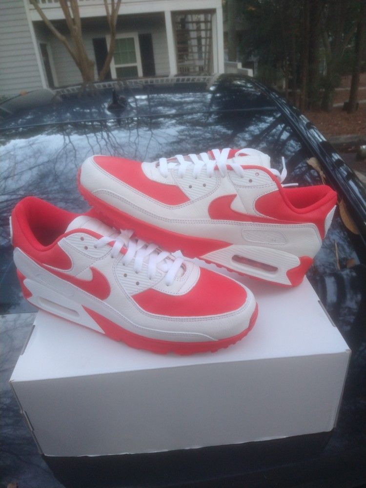 $160  Local Pickup Size 12  Only. Brand New Nike Air Max 90 ID With OG  Box No Lid No Trades  Price Is Firm