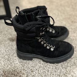 Black Woman Boots 