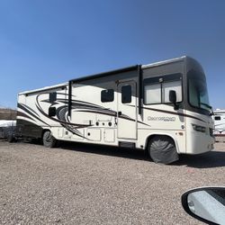 2016 Forest River Georgetown 37 Foot V-10 RV