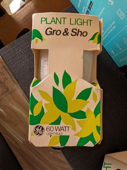 Plant light Gro & Sho 60 w light bulb