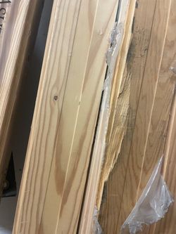Knotty pine