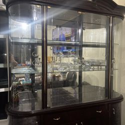 Vitrina / China CABINET 