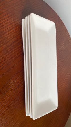 Plates set of 4