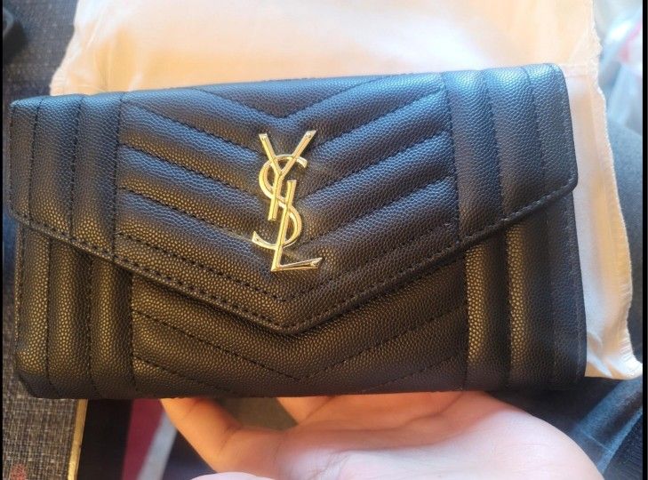 Ysl Or Different Bag Read Description Before Buying Item $  1  0  0