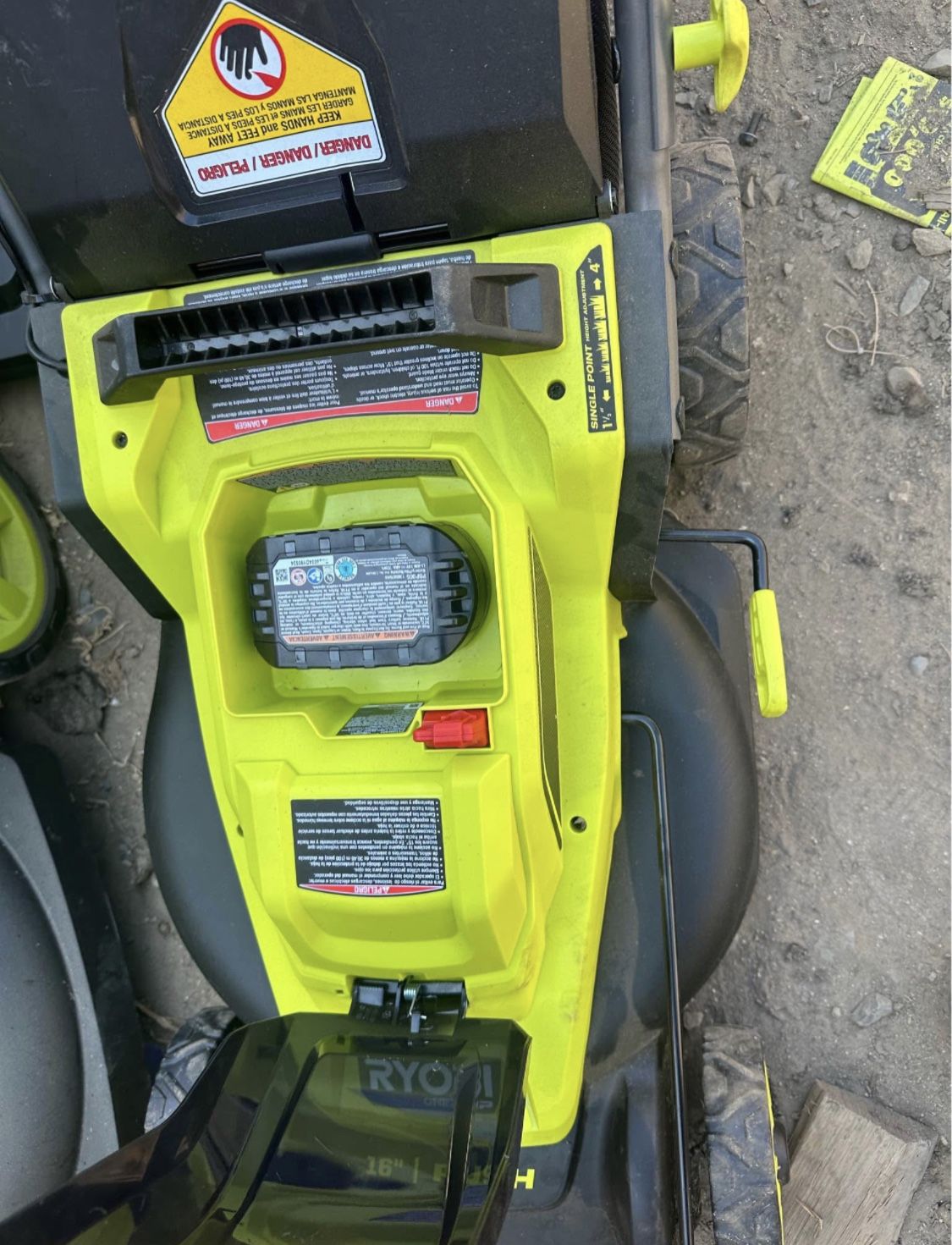 RYOBI ONE+ HP 18V 16-Inch Brushless Cordless Push Lawn Mower with 1 x 4.0 Ah Batteries and (1) Charg