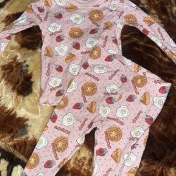 Girls Pjs ( 12 M ) 