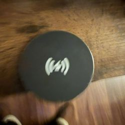 Wireless Charger For Smart Phones 
