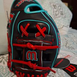 Wilson A2000 Baseball Glove 11"