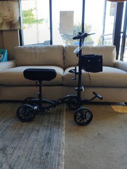Knee Scooter with Basket and Cup Holder