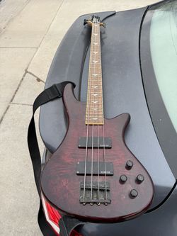 Schecter Stiletto Extreme-4