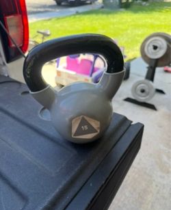 15 lb Kettlebell